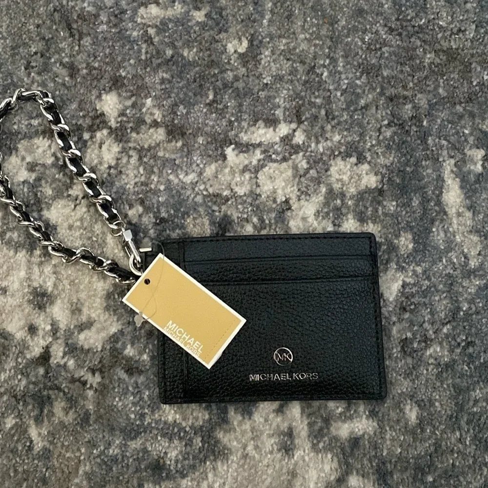 Michael Kors Mini Wallet - Picture 1 of 5